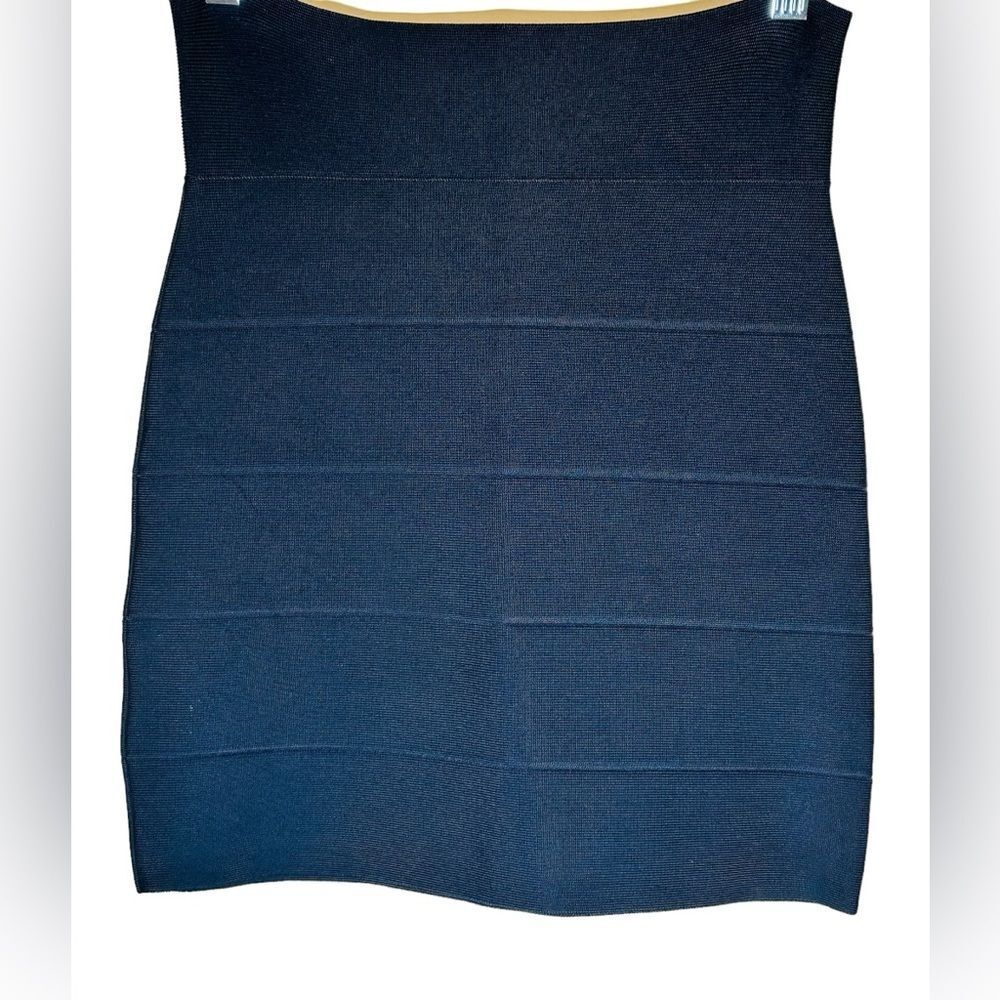 BCBG Max Azria Black Bandage "Alexa"  Wiggle Skirt, Size Small
